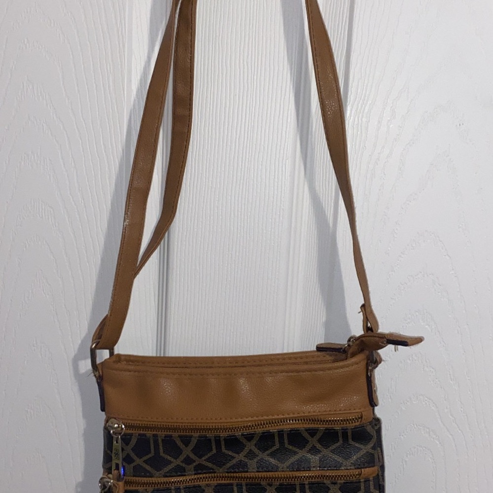 Tan and Black Geometric Crossbody Bag